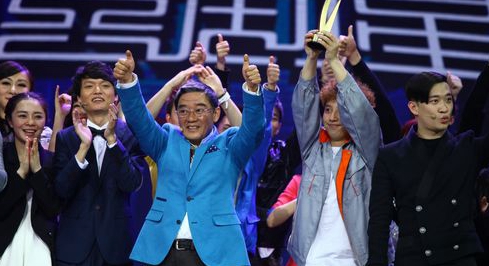 他是《江湖学院》里的小黄瓜，如今补位欢乐喜剧人，你期待吗？