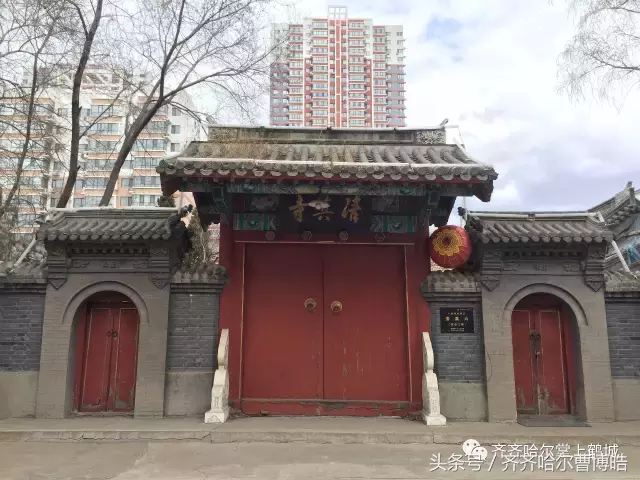 齐齐哈尔有座东北地区最大的伊斯兰教寺院：卜奎清真寺