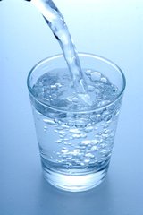 春天芦笋虽好吃：痛风、脾胃虚寒者、糖尿病人需慎食