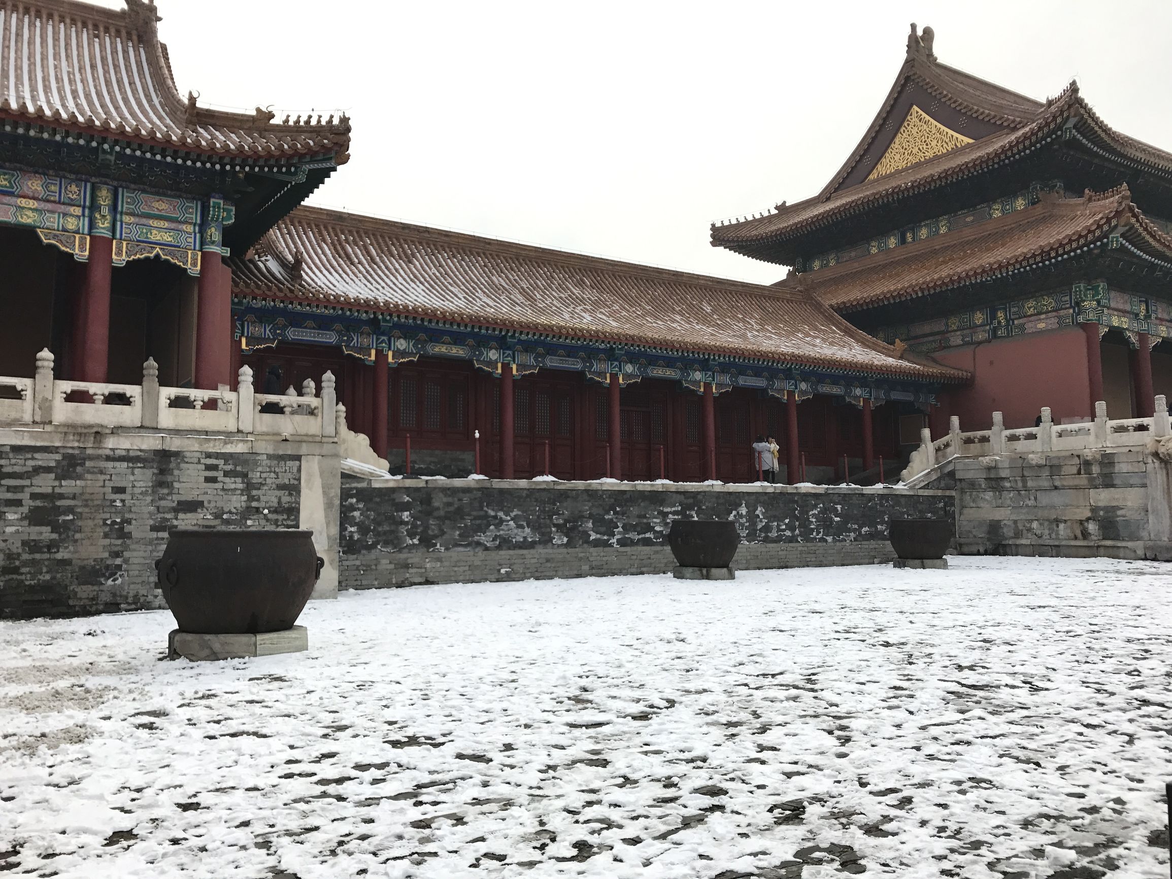 满清宫廷酷刑：史上最为残忍的十种刑罚手段揭秘
