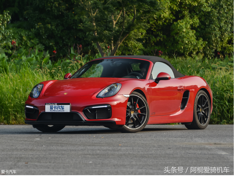 摩托车大全图片及价格(保时捷各车系报价大全一览表) - 价格百科