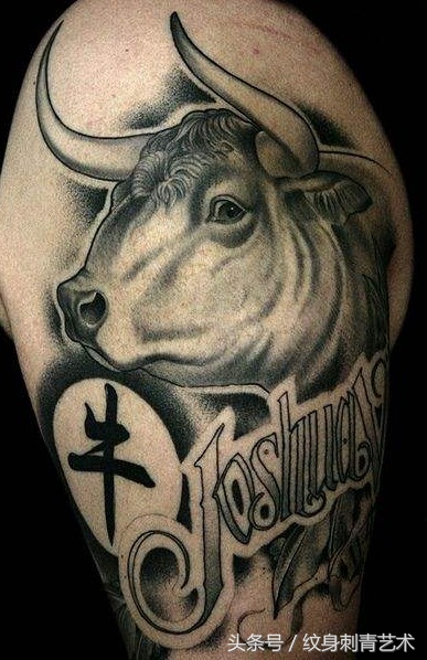 牛纹身寓意图片