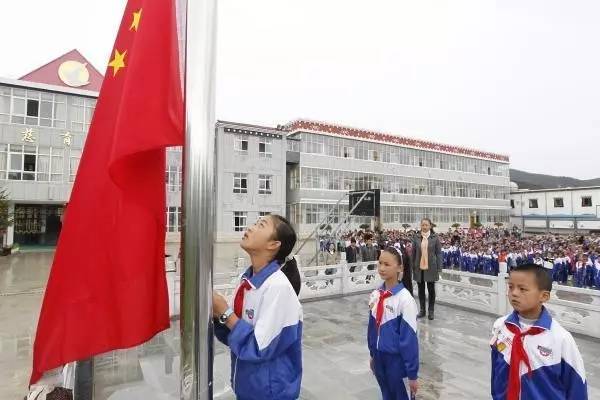 4所名校杀入昆明 99班“超级中学”现身！一大波重大教育利好砸向你