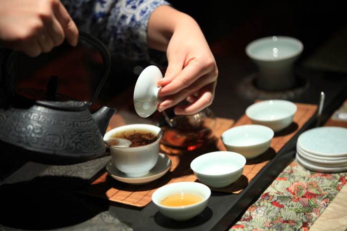 回头即妄念，“不回头”才是解脱的关键