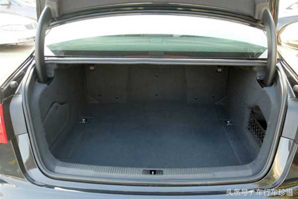 2012年二手A6L标准型为啥比豪华型的保值率高？