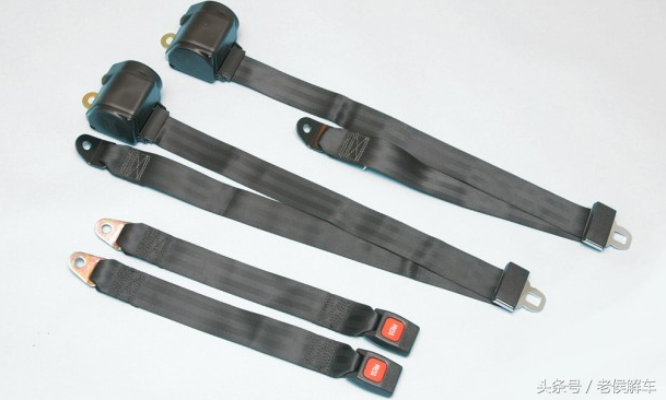 汽车安全带的结构与作用原理