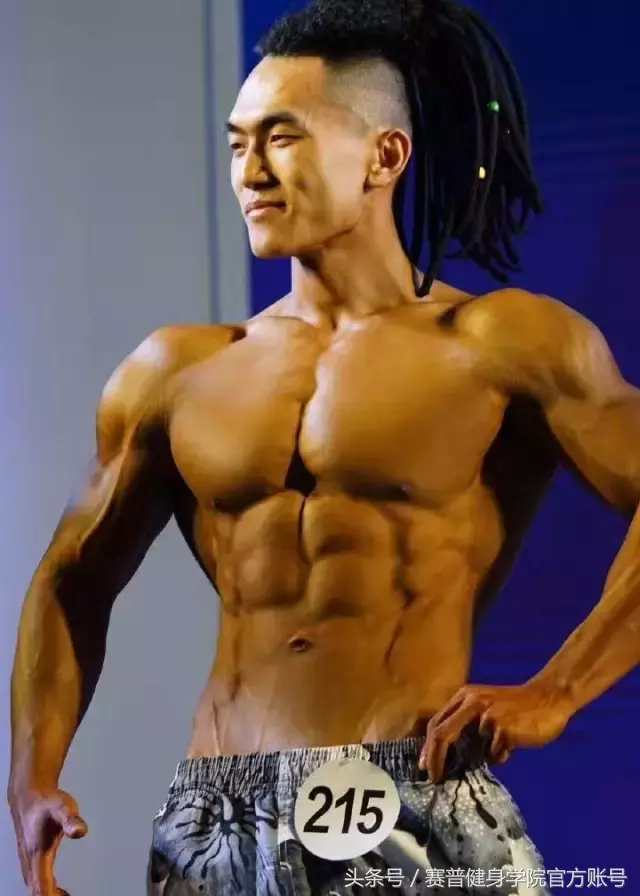 有颜值、高智商、好身材的健美冠军王子璐