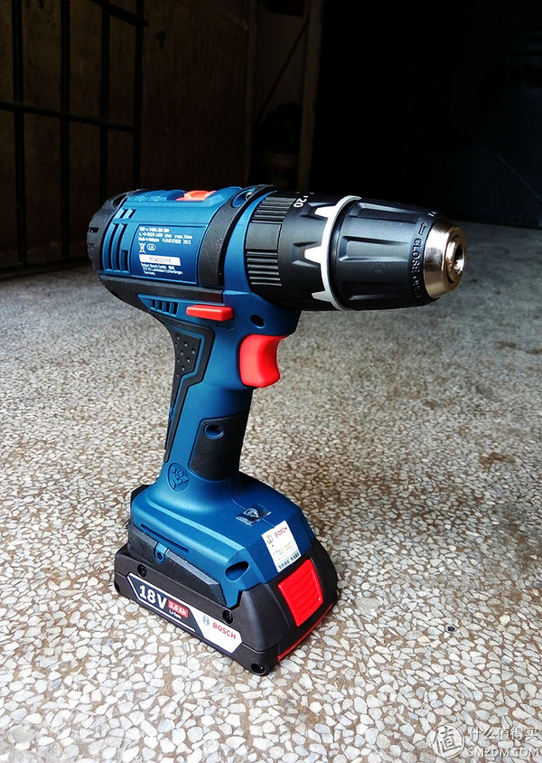 博世(bosch) gsb 18-2-li 冲击钻 开箱及简单使用感受
