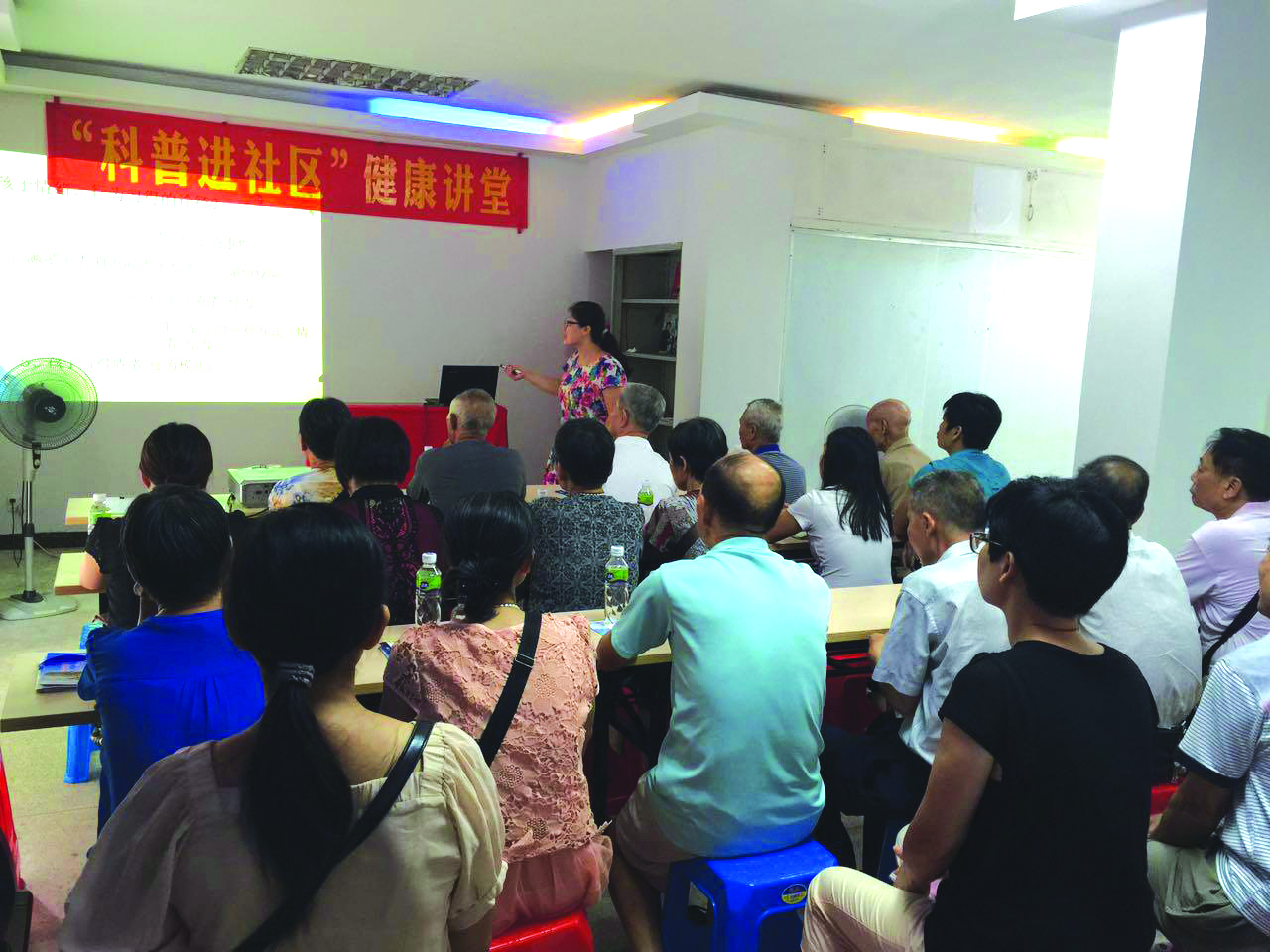 江门江翠社区：430学堂丰富课外生活，打造全国科普示范社区