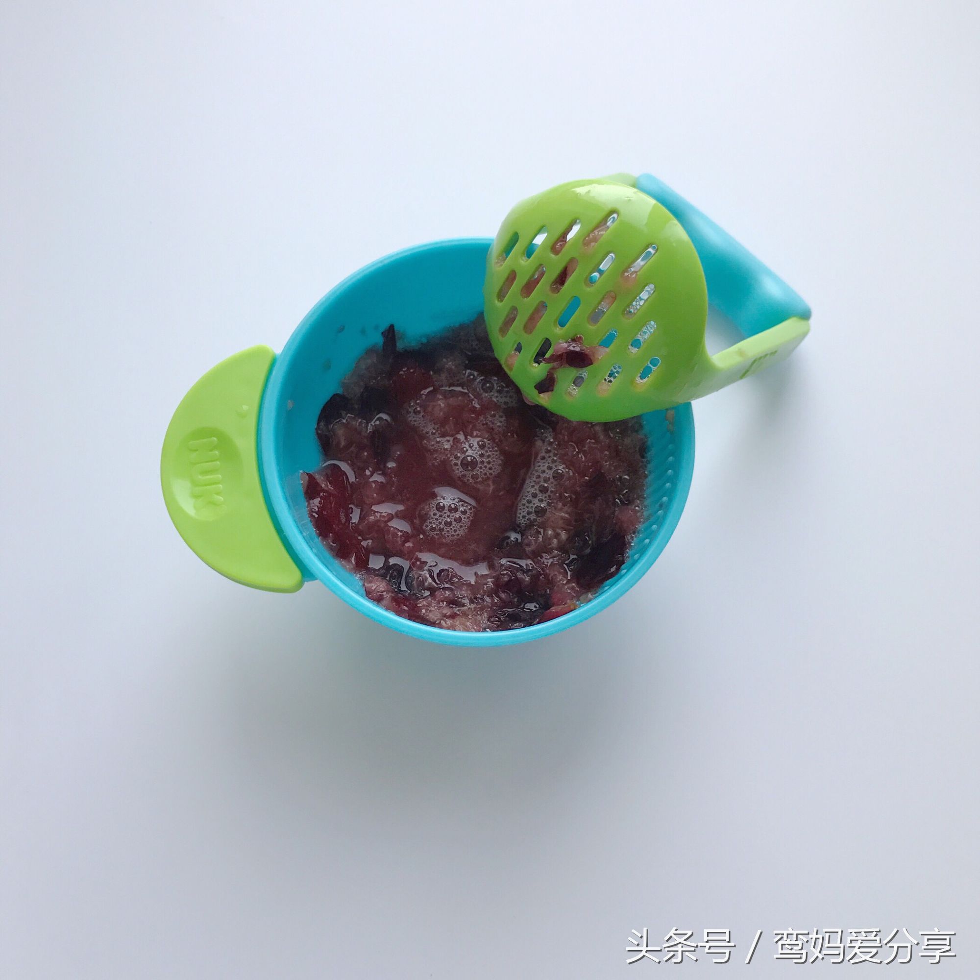 4~6个月宝宝辅食｜樱桃土豆泥、果汁，水果中的宝宝补铁佳品