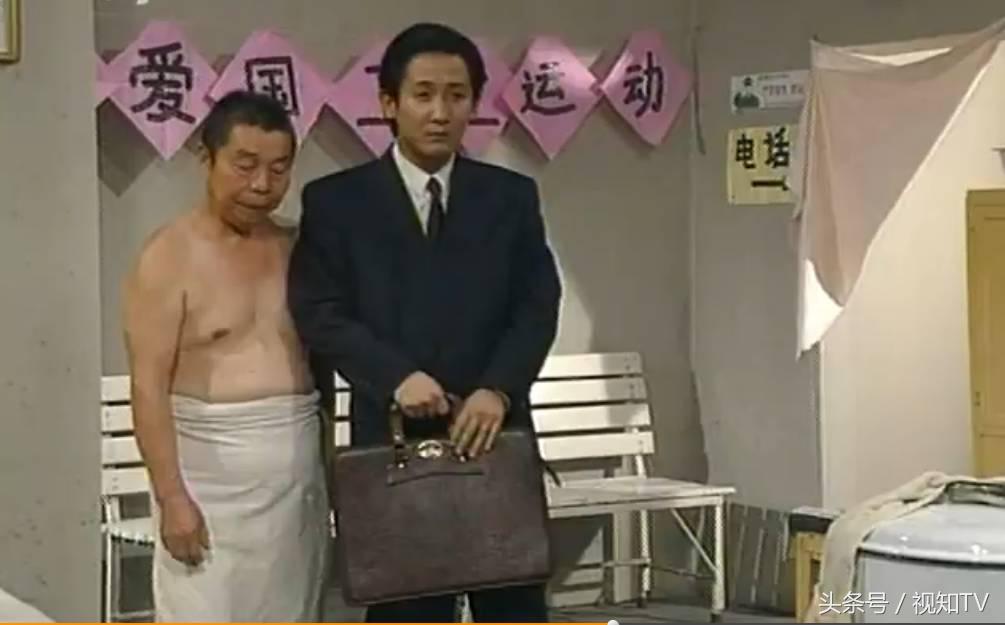 北方人在澡堂子里洗澡是不爱卫生？南方人都看不下去！