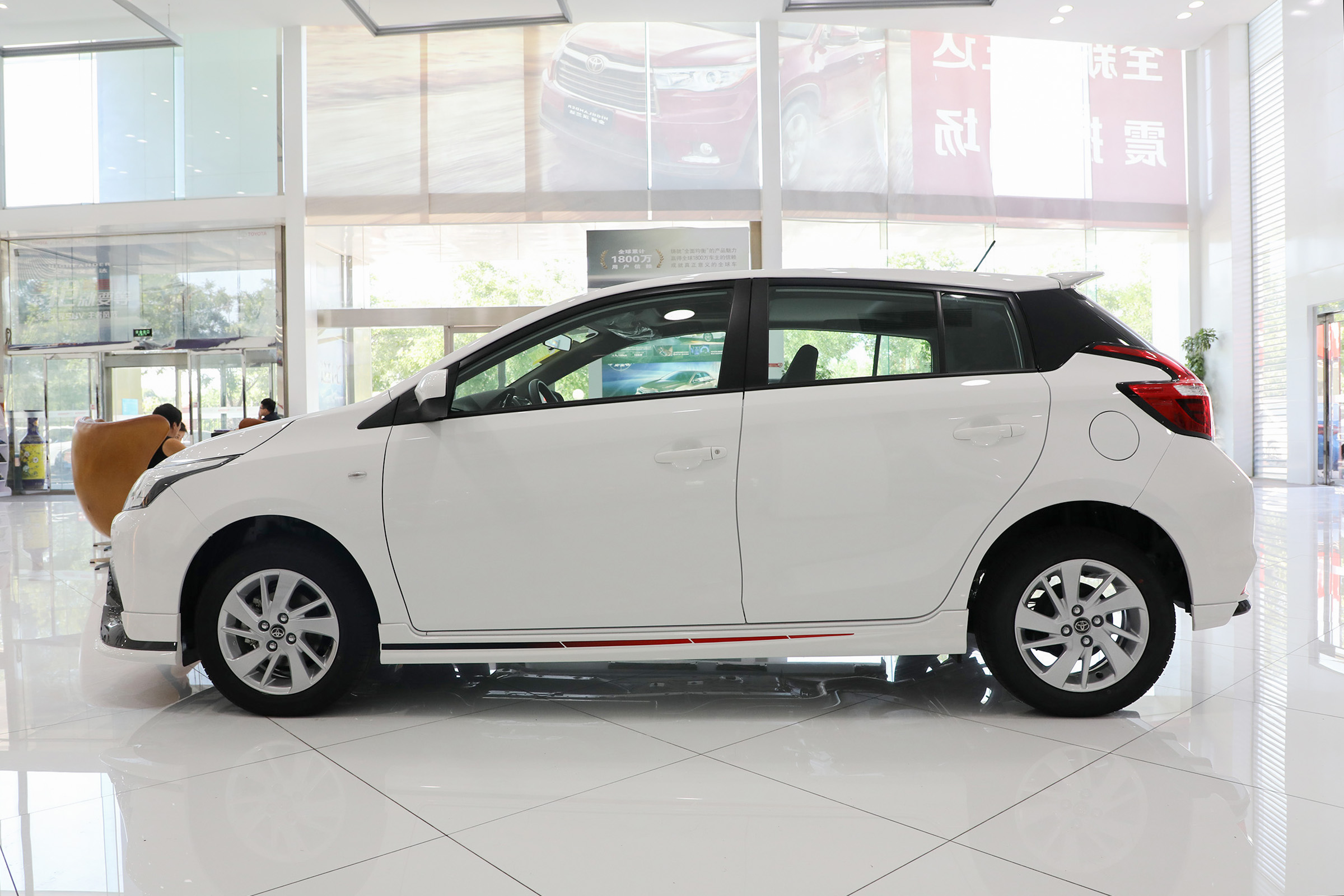 评测｜小懂侃车YARiS L 致炫