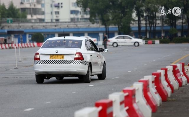 b1驾驶证能开什么车,b1驾驶证能开什么车型