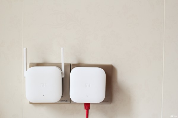 让你家的电流也能上网，小米 WiFi 电力猫体验