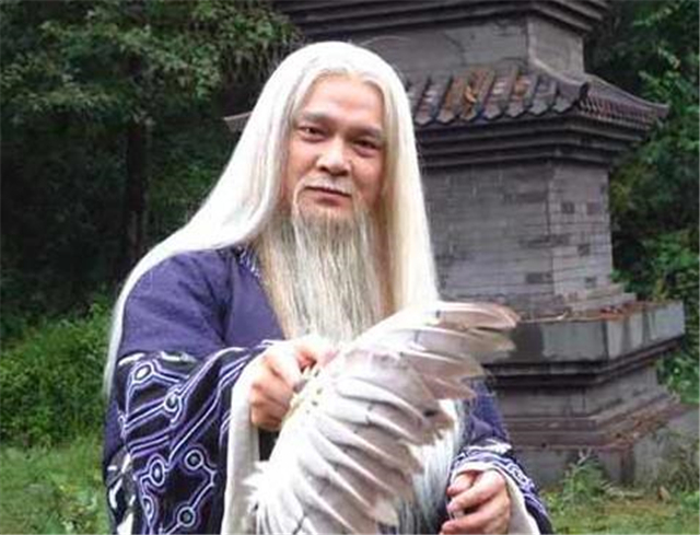 金庸小说里武功正邪兼修的高手排行榜：华山派占了半壁江山