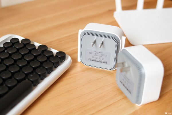 让你家的电流也能上网，小米 WiFi 电力猫体验