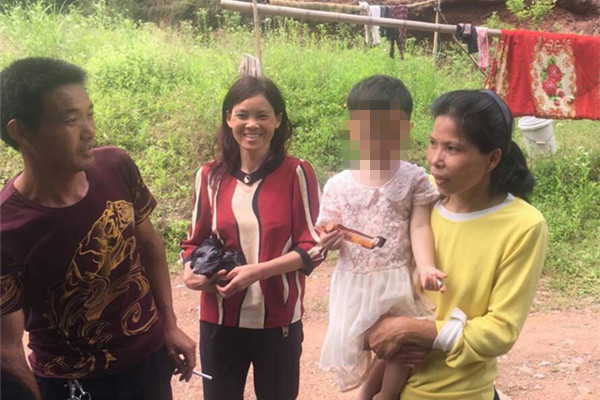 人大毕业生沦落底层 学历和能力孰轻孰重？