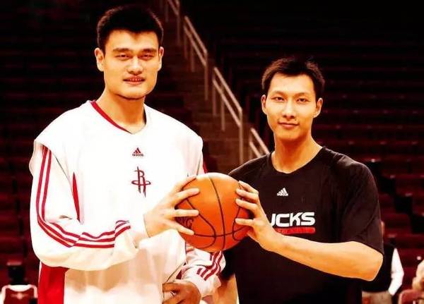 为什么我们怀念nba(是我们老了，还是NBA变了，我真的怀念曾经的NBA)