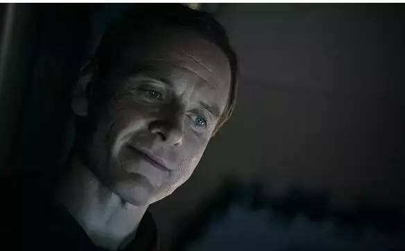 看懂《异形2》，读完这篇影评就可以了！