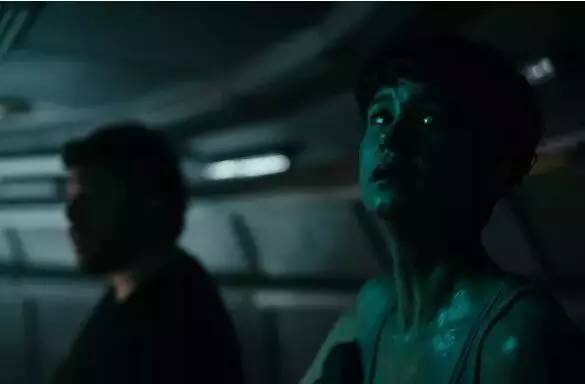 看懂《异形2》，读完这篇影评就可以了！