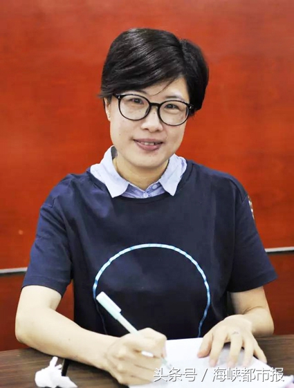 高三名师点评高考试卷！海都直播3万人在线观看，更多内容戳文