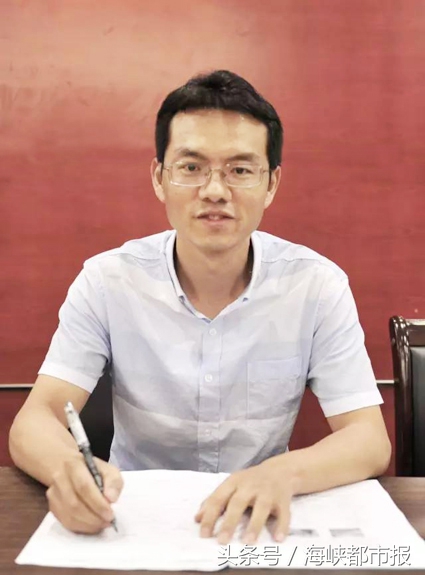 高三名师点评高考试卷！海都直播3万人在线观看，更多内容戳文