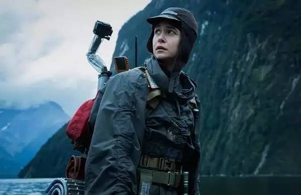 看懂《异形2》，读完这篇影评就可以了！