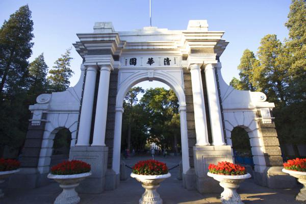 夏至未至热播，致敬的不仅是青春，还有青葱的校园风光