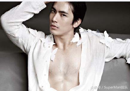 泰国公认的十大学霸明星，个个高颜值高学历，你的男神女神上榜了吗