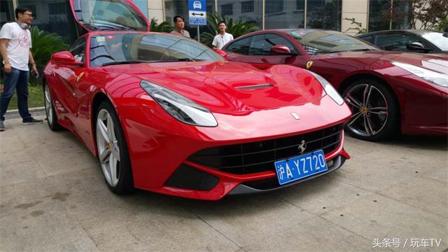 试驾法拉利 F12 超跑真的没有实用性可言？