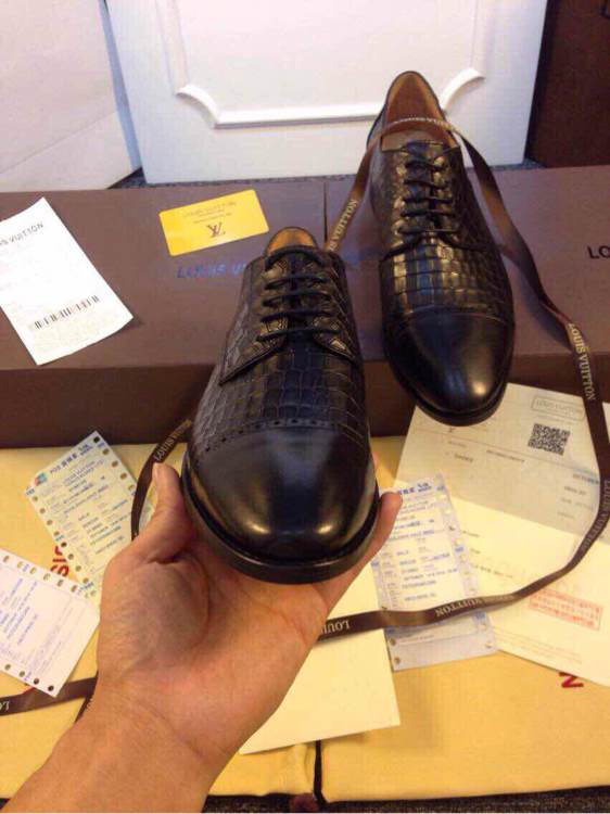 小鲜肉和成功人士最爱的几款大牌男鞋