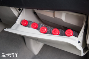 福特途睿欧/GL8商务对比试驾