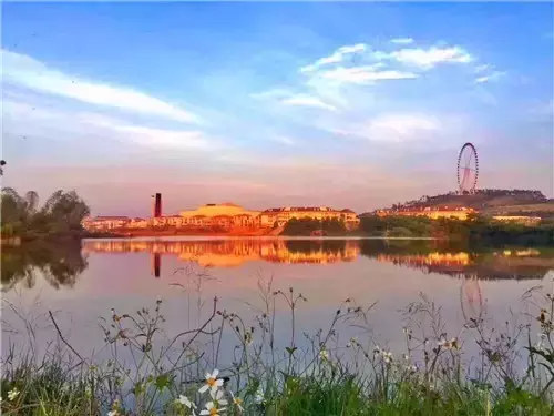 惊艳全国，柳州华侨城“卡乐星球 欢乐世界”7月6日正式开园！提前一睹航拍美景！