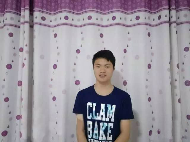 江苏13市7市文理状元全来自当地同一个学校！徐州、南通的女状元看着那么养眼！