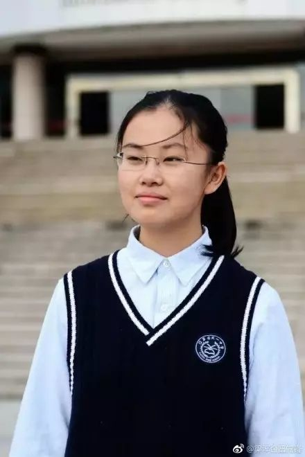 江苏13市7市文理状元全来自当地同一个学校！徐州、南通的女状元看着那么养眼！