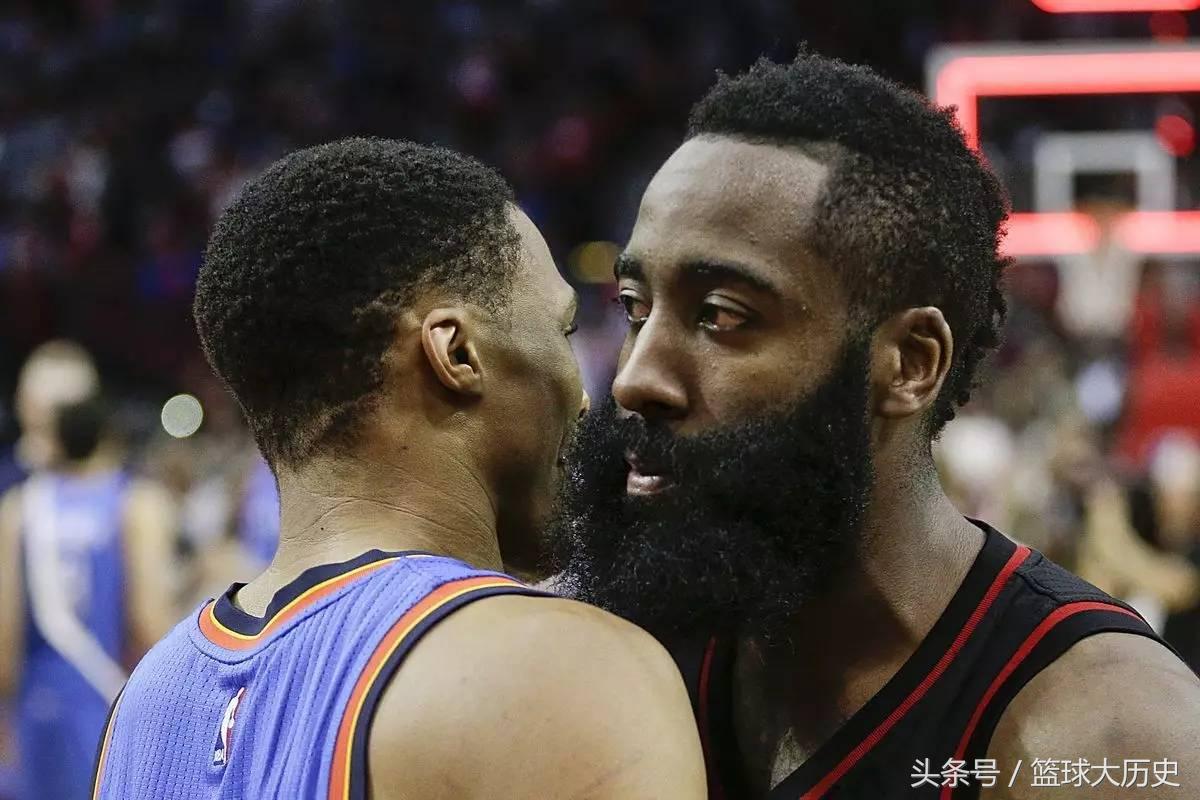 nba终生成就奖有哪些(属于NBA的奥斯卡！属于比尔拉塞尔的终身成就奖！)