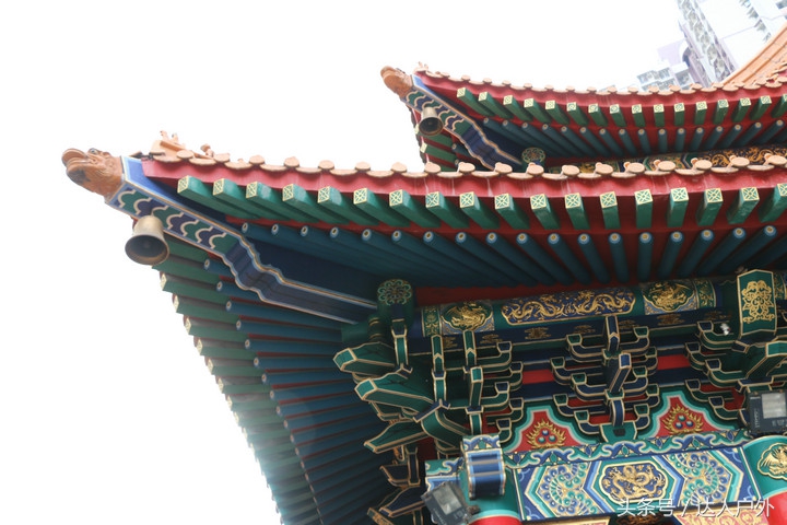 从东莞出发 去香港香火最旺盛的“黄大仙祠”祈福游