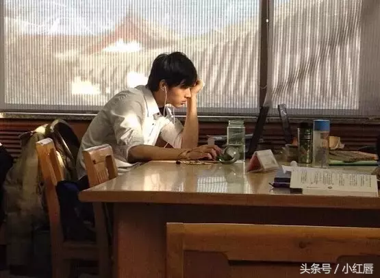 颜值高的人过得好？帅到舔屏的高考状元告诉你，是的！