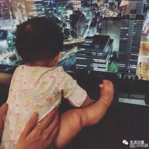 生活早报‖拖拉机轮胎充气时爆胎，1死1伤