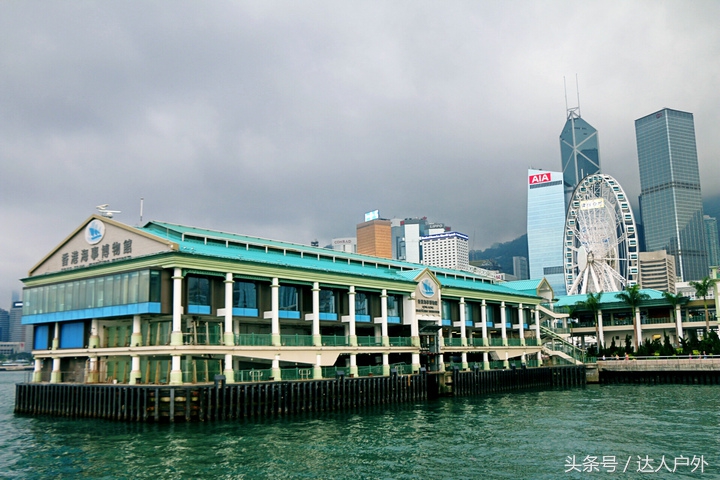 从东莞出发 去香港香火最旺盛的“黄大仙祠”祈福游