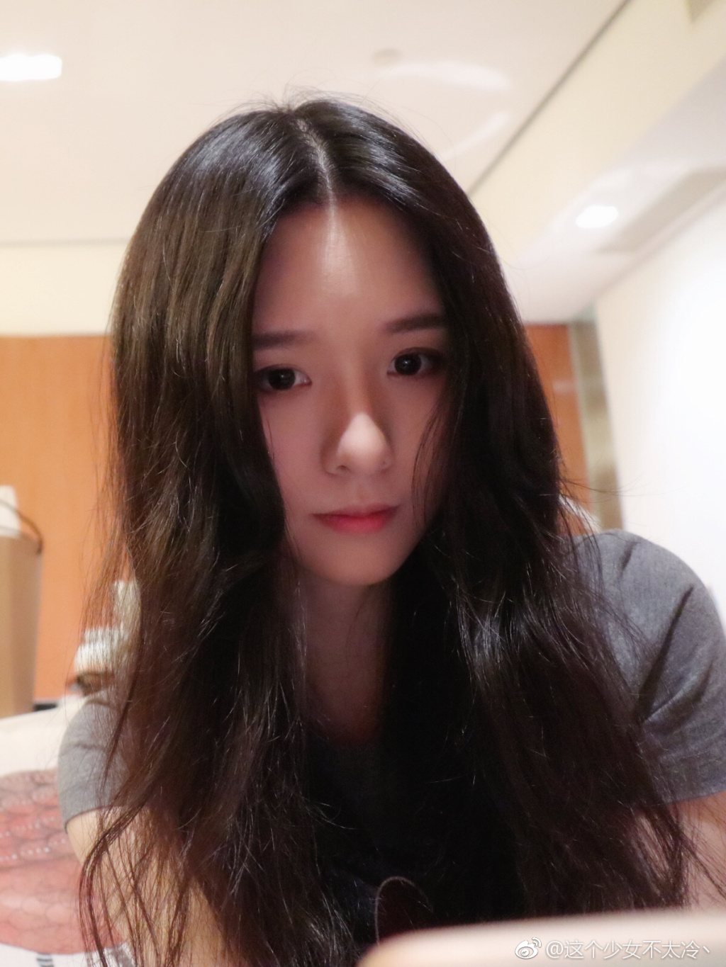 从面相上看，斗鱼一姐之争花落谁家？阿冷、冯提莫、陈一发儿？