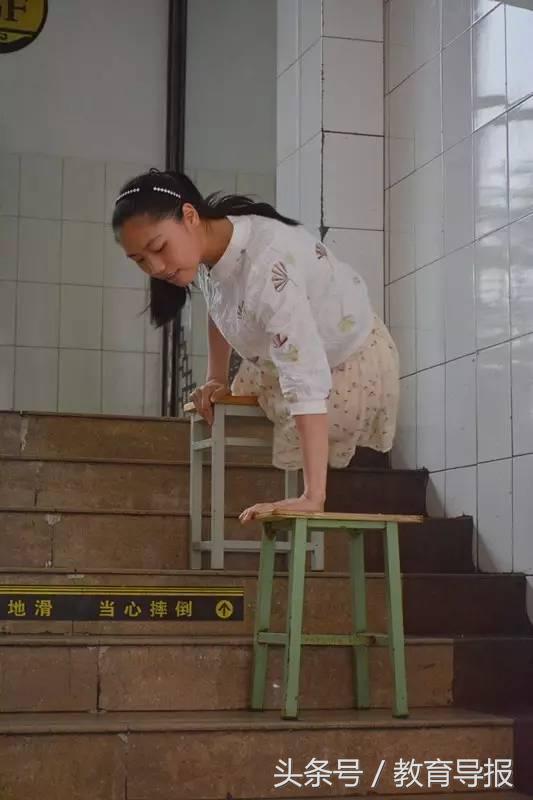 四川泸县两名残疾学生考出高分，成长故事令人动容！