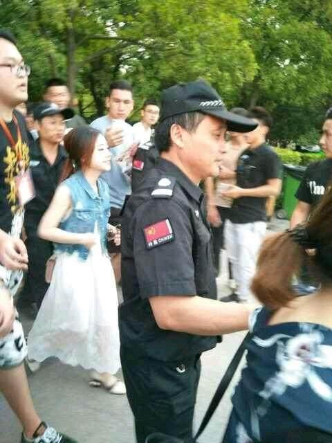 从面相上看，斗鱼一姐之争花落谁家？阿冷、冯提莫、陈一发儿？