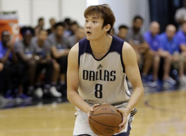 丁彦雨航留在NBA希望不大(丁彦雨航有多大的机会留在NBA？小丁本人：如果有机会一定留下)