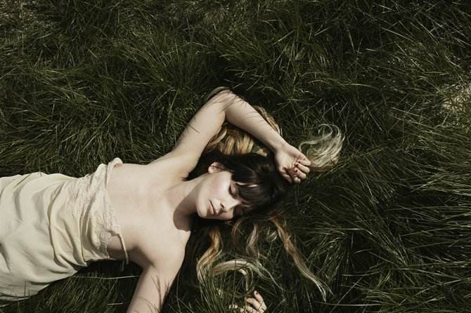 互联网发达的杭州的网上婚纱摄影靠谱吗？专业测评来了！