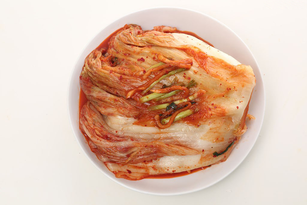韩国人都爱吃的泡菜是怎么做出来的？教你做一道韩剧里最常见的泡菜！