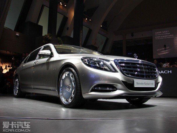 6.0T迈巴赫S级 S 400 4MATIC146万起步高配置图