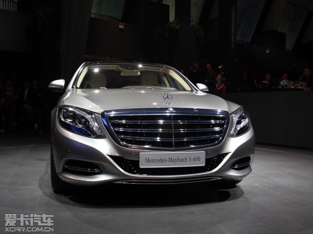6.0T迈巴赫S级 S 400 4MATIC146万起步高配置图