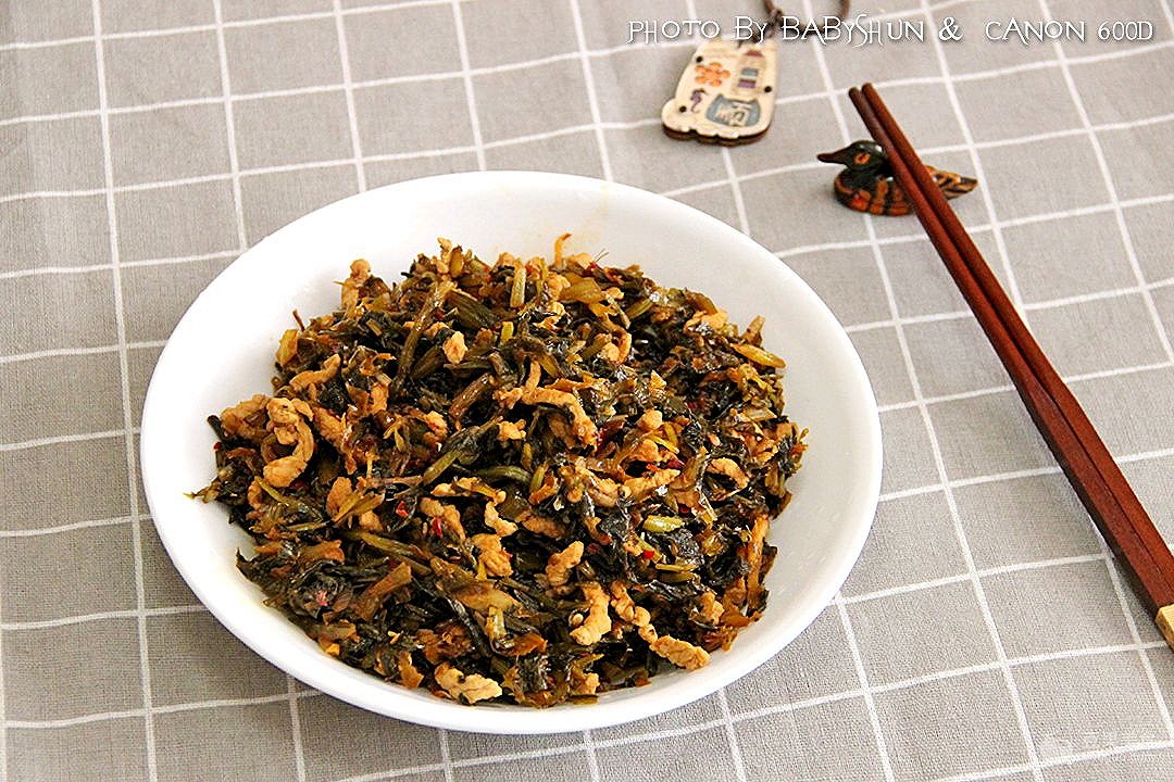 雪菜肉丝#金龙鱼外婆乡小榨菜籽油 最强家乡菜