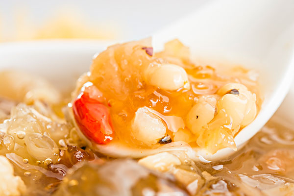 桃胶是怎么形成的 桃胶是什么做的